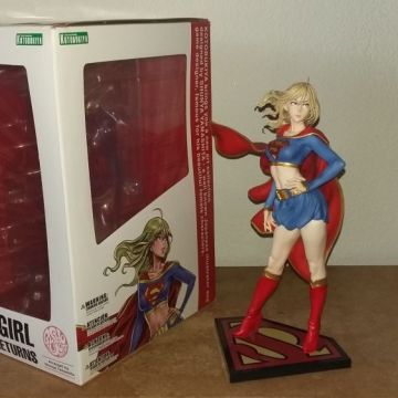 Figurine SuperGirl Returns Bishoujo Series