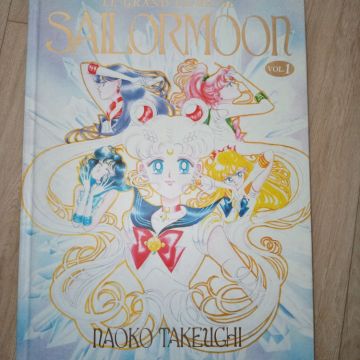 Le grand livre de sailor moon - Nakao Takeuchi