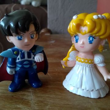 Figurine Sailor Moon Princesse Serenity et Endymion bandai 90's