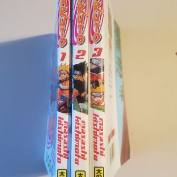lot de mangas Naruto tomes 1 à 3