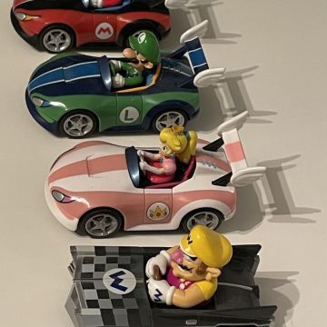 Kart Mario Luigi Peach Wario Pull & Speed